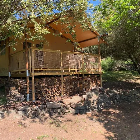 Luxury tent Le Sur Pilotis